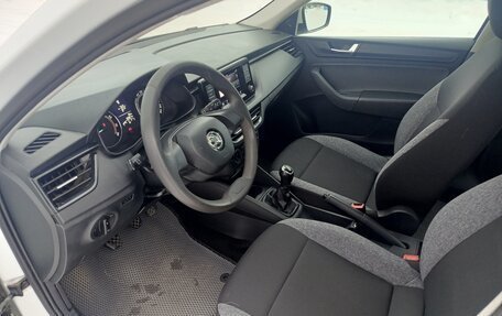 Skoda Rapid II, 2021 год, 1 299 000 рублей, 8 фотография