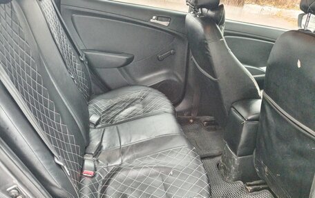 Hyundai Solaris II рестайлинг, 2012 год, 440 000 рублей, 10 фотография