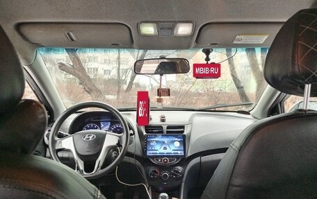 Hyundai Solaris II рестайлинг, 2012 год, 440 000 рублей, 8 фотография