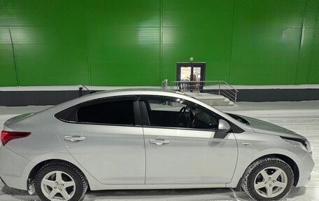 Hyundai Solaris II рестайлинг, 2019 год, 1 500 000 рублей, 4 фотография