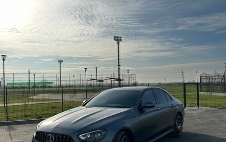 Mercedes-Benz E-Класс, 2020 год, 5 770 000 рублей, 4 фотография