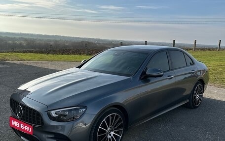Mercedes-Benz E-Класс, 2020 год, 5 770 000 рублей, 3 фотография