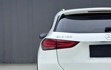 Mercedes-Benz GLA, 2021 год, 2 700 000 рублей, 7 фотография