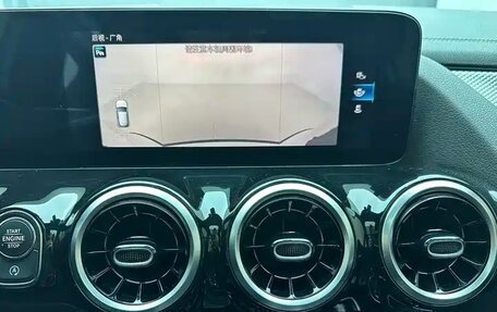 Mercedes-Benz GLA, 2021 год, 2 700 000 рублей, 18 фотография