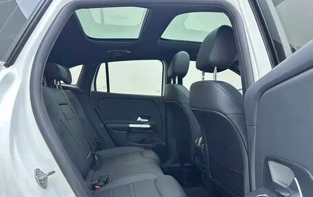 Mercedes-Benz GLA, 2021 год, 2 700 000 рублей, 16 фотография