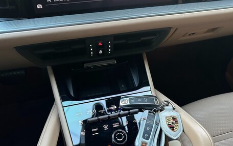 Porsche Cayenne III, 2024 год, 16 153 000 рублей, 10 фотография