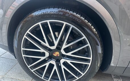 Porsche Cayenne III, 2024 год, 16 153 000 рублей, 13 фотография