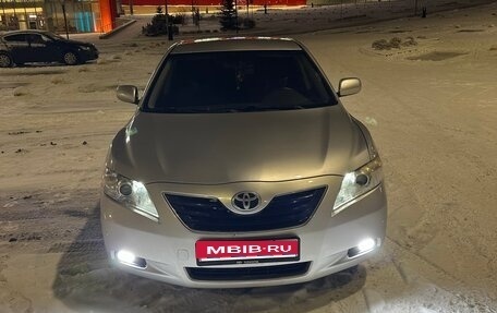 Toyota Camry, 2008 год, 885 000 рублей, 1 фотография