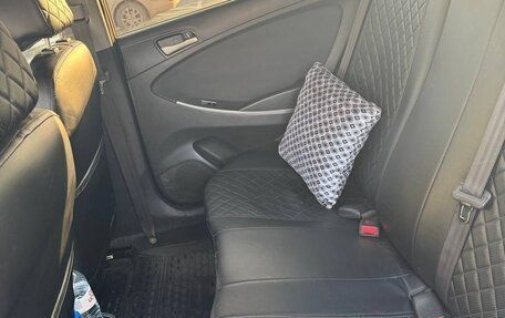 Hyundai Solaris II рестайлинг, 2016 год, 850 000 рублей, 6 фотография