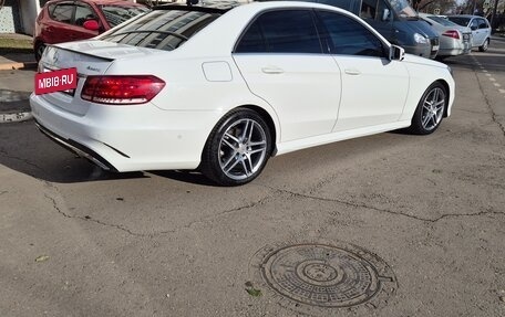 Mercedes-Benz E-Класс, 2014 год, 2 700 000 рублей, 5 фотография