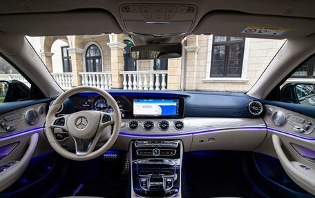 Mercedes-Benz E-Класс, 2017 год, 5 150 000 рублей, 1 фотография