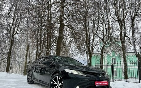 Toyota Camry, 2020 год, 2 850 000 рублей, 1 фотография
