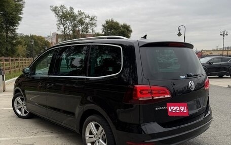 Volkswagen Sharan II, 2018 год, 1 550 000 рублей, 5 фотография