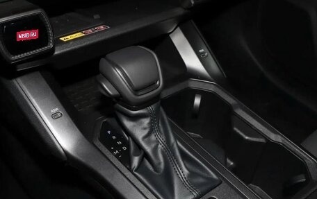 Toyota RAV4, 2025 год, 4 840 000 рублей, 9 фотография