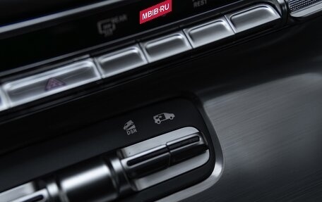 Mercedes-Benz V-Класс, 2025 год, 14 500 000 рублей, 25 фотография