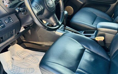 Toyota RAV4, 2004 год, 1 450 000 рублей, 8 фотография