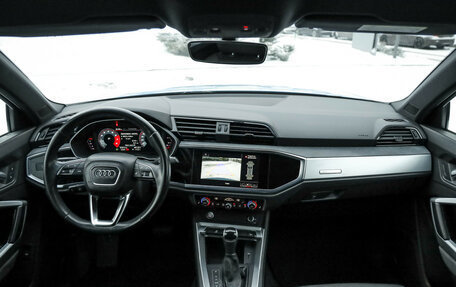 Audi Q3, 2019 год, 2 999 000 рублей, 12 фотография