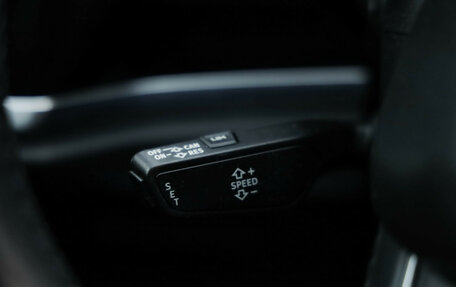 Audi Q3, 2019 год, 2 999 000 рублей, 24 фотография