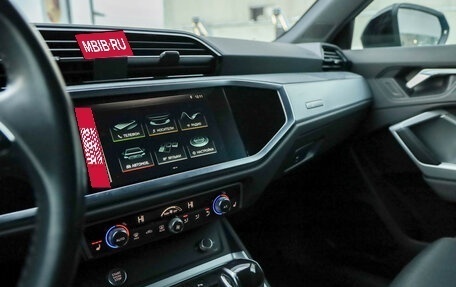 Audi Q3, 2019 год, 2 999 000 рублей, 25 фотография