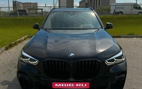BMW X5, 2022 год, 8 400 000 рублей, 2 фотография