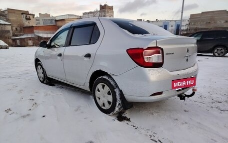 Renault Logan II, 2016 год, 450 000 рублей, 4 фотография