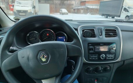 Renault Logan II, 2016 год, 450 000 рублей, 8 фотография