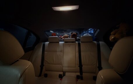 BMW 3 серия, 2011 год, 1 350 000 рублей, 11 фотография