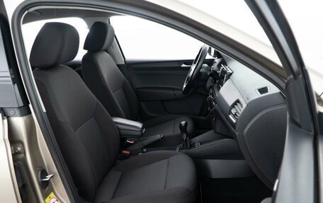 Volkswagen Polo VI (EU Market), 2021 год, 1 217 077 рублей, 8 фотография