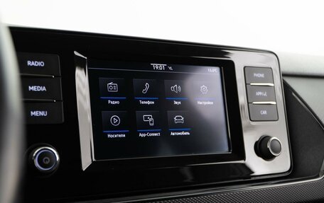 Volkswagen Polo VI (EU Market), 2021 год, 1 217 077 рублей, 16 фотография