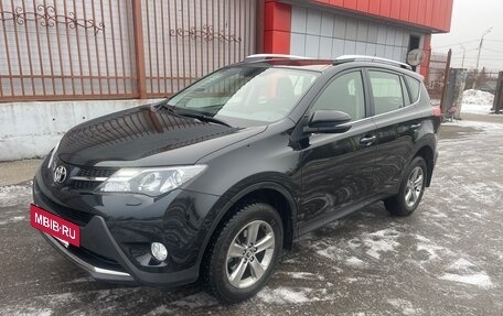 Toyota RAV4, 2015 год, 2 450 000 рублей, 12 фотография