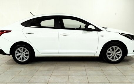 Hyundai Solaris II рестайлинг, 2020 год, 1 395 000 рублей, 4 фотография