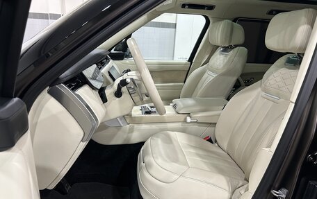 Land Rover Range Rover IV рестайлинг, 2022 год, 19 900 000 рублей, 10 фотография