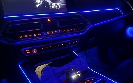 BMW X5, 2019 год, 5 800 000 рублей, 10 фотография