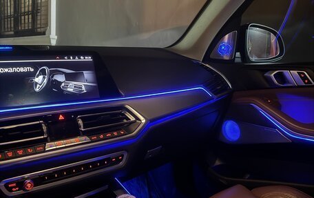 BMW X5, 2019 год, 5 800 000 рублей, 9 фотография