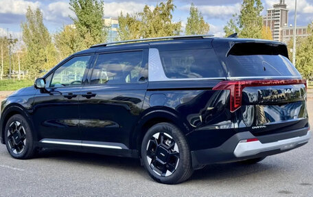 KIA Carnival, 2025 год, 7 420 000 рублей, 4 фотография