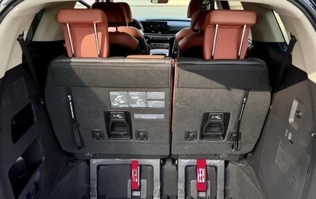 KIA Carnival, 2025 год, 7 420 000 рублей, 13 фотография