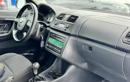 Skoda Roomster, 2012 год, 745 000 рублей, 21 фотография