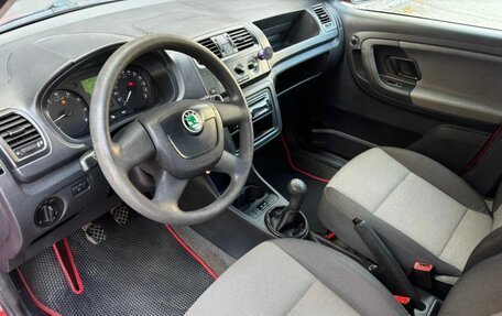 Skoda Fabia II, 2011 год, 499 000 рублей, 10 фотография