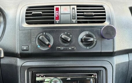 Skoda Fabia II, 2011 год, 499 000 рублей, 9 фотография