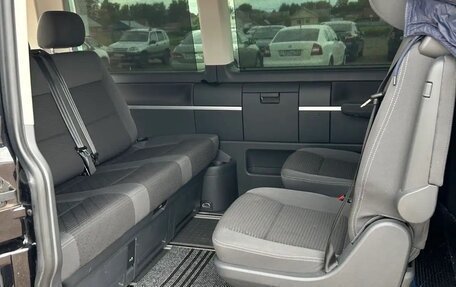 Volkswagen Multivan T5, 2014 год, 3 999 999 рублей, 6 фотография