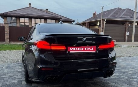 BMW 5 серия, 2019 год, 5 650 000 рублей, 2 фотография