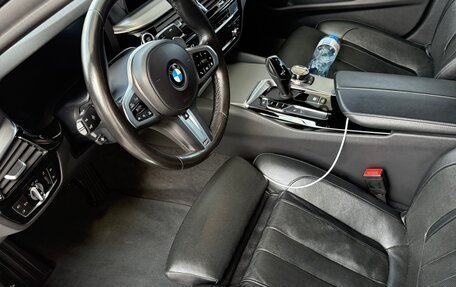 BMW 5 серия, 2019 год, 5 650 000 рублей, 14 фотография