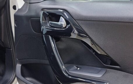 Peugeot 208 II, 2013 год, 850 000 рублей, 13 фотография