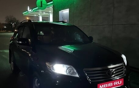 Toyota RAV4, 2011 год, 870 000 рублей, 3 фотография