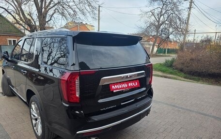 GMC Yukon IV, 2022 год, 12 500 000 рублей, 3 фотография