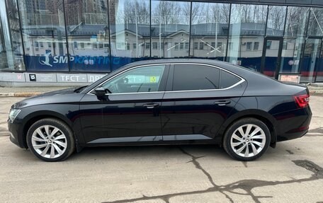 Skoda Superb III рестайлинг, 2017 год, 2 350 000 рублей, 5 фотография