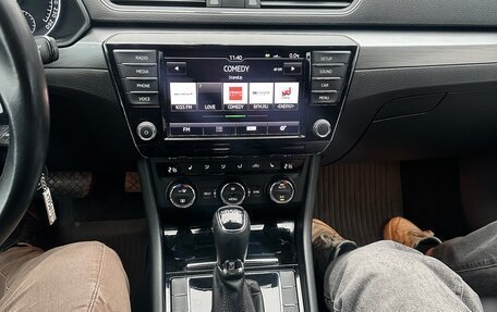 Skoda Superb III рестайлинг, 2017 год, 2 350 000 рублей, 15 фотография