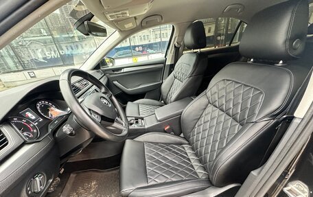 Skoda Superb III рестайлинг, 2017 год, 2 350 000 рублей, 7 фотография