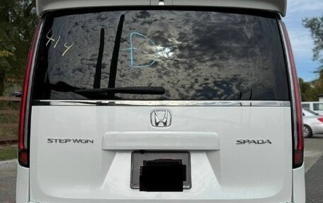 Honda Stepwgn, 2022 год, 2 650 000 рублей, 5 фотография
