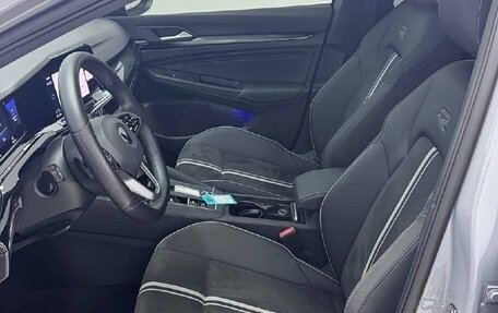 Volkswagen Golf VIII, 2022 год, 2 050 000 рублей, 6 фотография